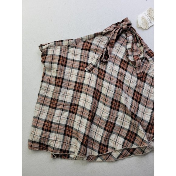 NEW Altar'd State Women's S Wrap Plaid Short Skirt Made in the USA - Picture 5 of 9